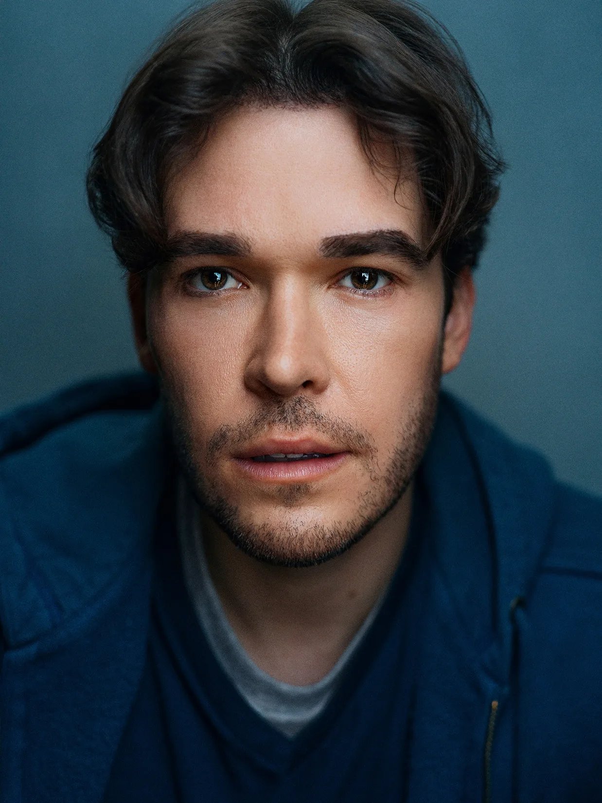 Austin Hammer - Grounded Look in Denim Jacket